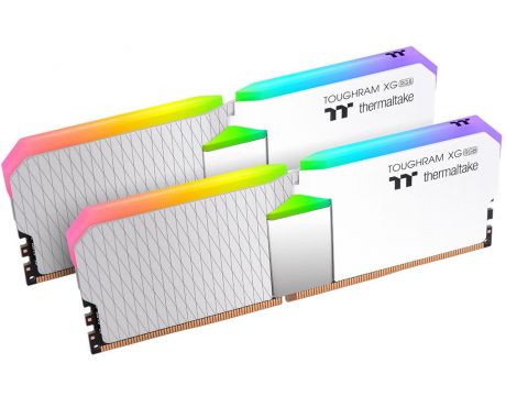 2x32GB DDR4 4000 Thermaltake Toughram XG RGB на супер цени
